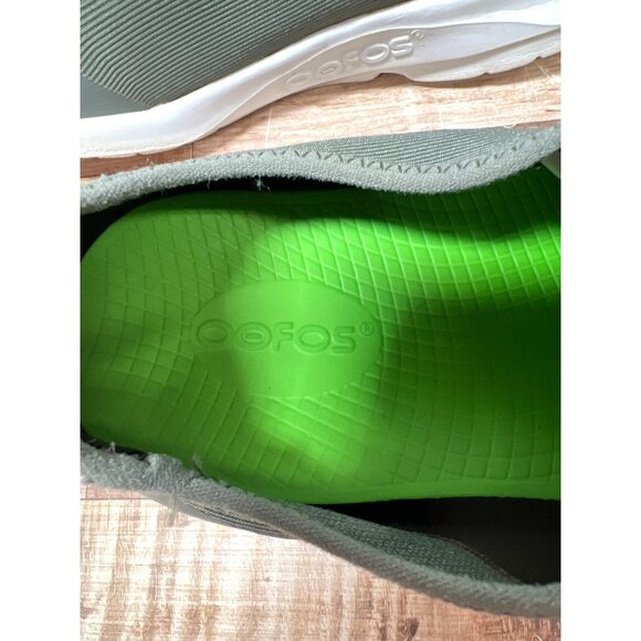 Oofos OOmg Low Shoe Green & White Lightweight Recovery Sneakers Mens 8M - Picture 5 of 8